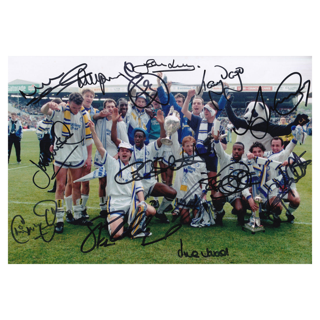 This is a stunning 12x8 framed photograph signed by Leeds United's 1992 championship winning squad.